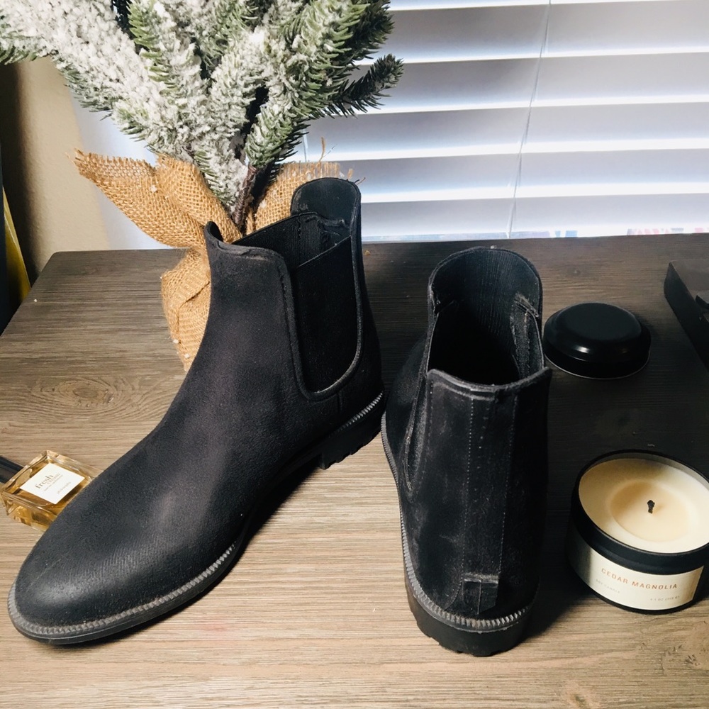 Chelsea Ankle Boots
